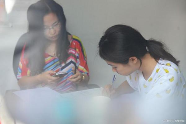 從明年開始,輔導班的收費標準將發生重大變化,家長及學生有福了 從明年開始,輔導班的收費標準將發生重大變化,家長及學生有福了