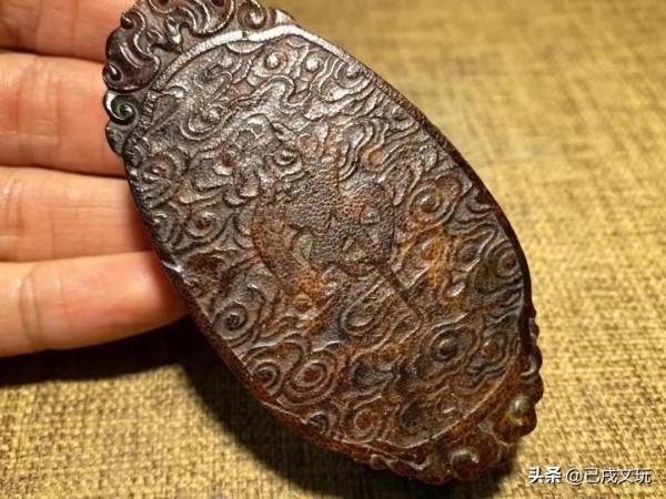 今年很火的這種手串一般人見不到，也買不到，太稀缺了