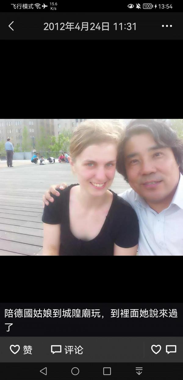 從毛阿敏身價百億60歲老公突然逝去看人間煙火最值得珍惜