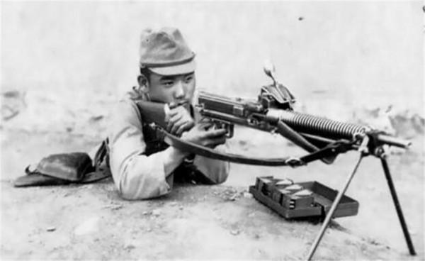 華克之:1945年冒充國民黨中將,兩次誘惑日軍少將贈出大批軍火 華克之:1945年冒充國民黨中將,兩次誘惑日軍少將贈出大批軍火