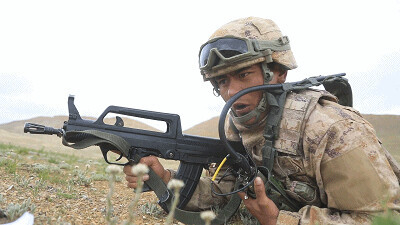 解放軍的火力不足恐懼症已治好!網友:煙花表演,不要害怕…… 解放軍的火力不足恐懼症已治好!網友:煙花表演,不要害怕……