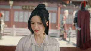 一做表情就幻滅的美女明星：迪麗熱巴顯油膩，baby活在靜態圖裡