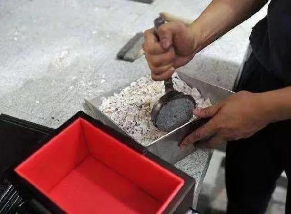 火葬場全揭秘：人死後是怎樣火化的？