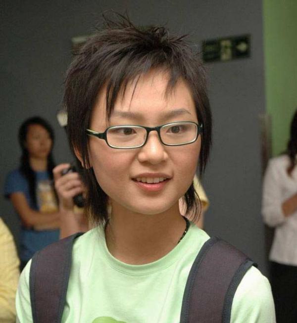 5位否認“整容”的女星，楊冪楊紫赫然在列，楊穎竟去了醫院鑑定