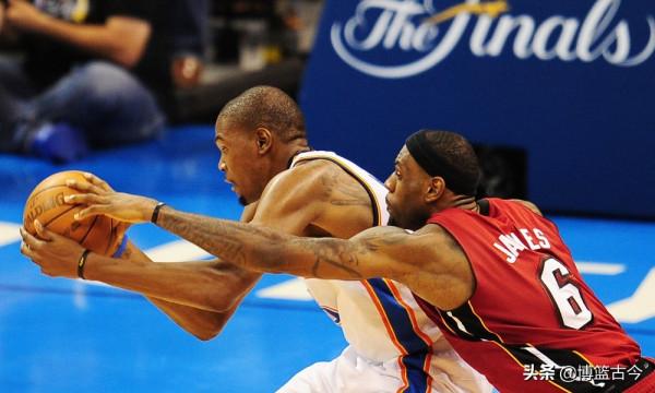 NBA歷史地位之爭：為何媒體更認可詹姆斯，球員教練更推崇科比？