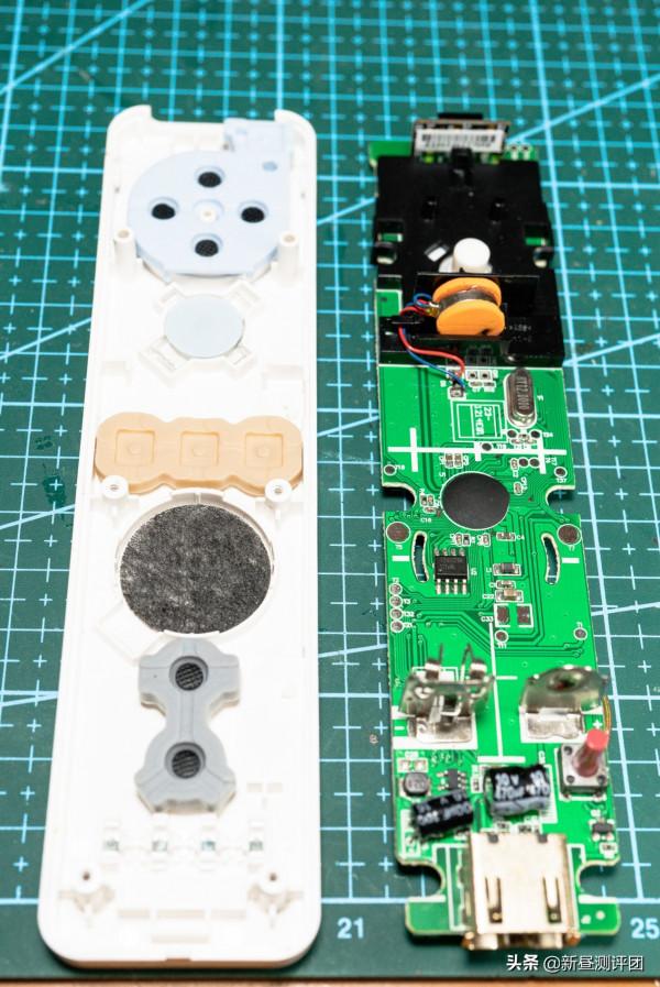 超低價收到三支Wii手柄,取一隻來改裝 超低價收到三支Wii手柄,取一隻來改裝
