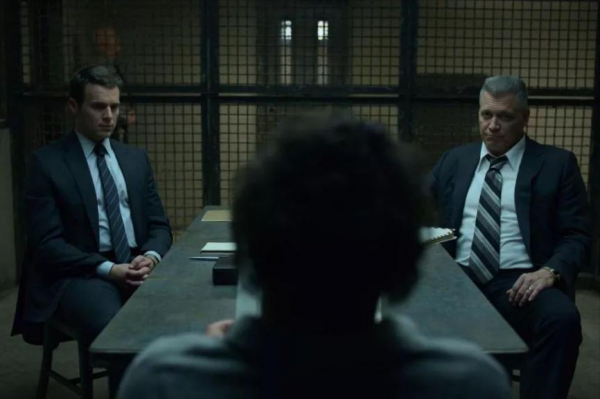 2010年美國女子遇害，排除多個嫌疑人後，線索指向她的雙胞胎女兒