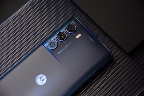 過年送孩子手機，這三款千元神機最值得購買，效能強悍價效比高