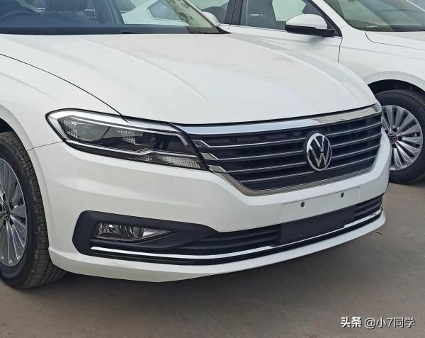 2022款大眾朗逸上市，最佳化功能配置，售價11.29-15.89萬元