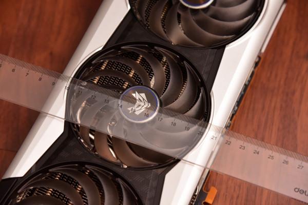 與其無端加價，不如頂格購買！藍寶石超白金RX6900XT評測