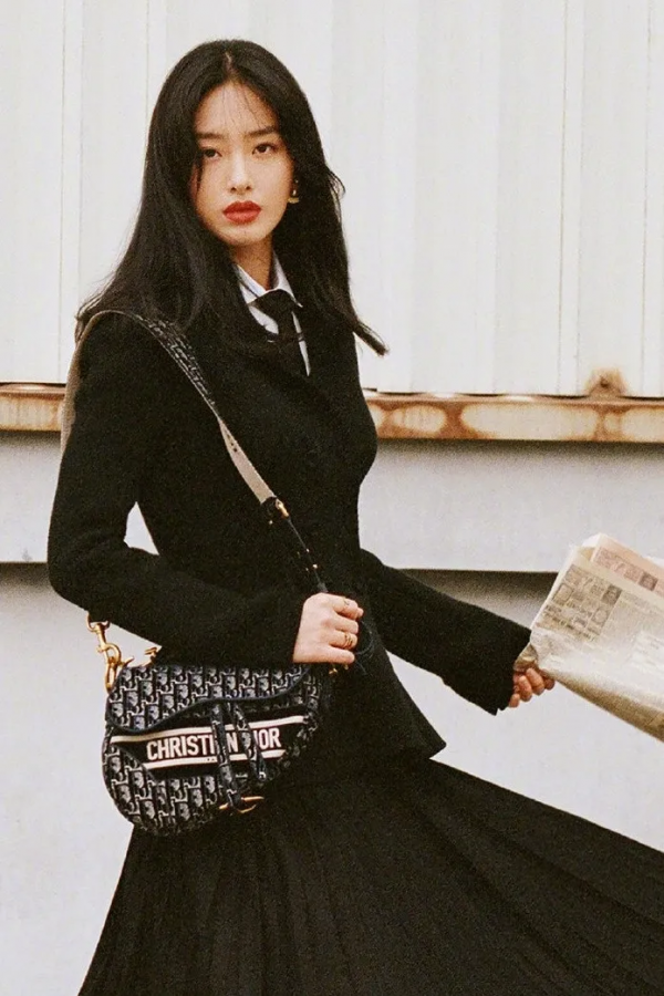 女生第一個大牌包包怎麼選？這30款揹包十年都不過時