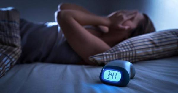 為什麼半夜“容易醒”？或許與這2種因素有關，你都瞭解嗎？