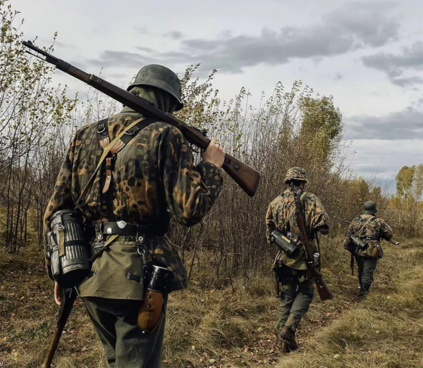 冒死為敵機護航,擋住戰友的炮口,二戰飛行員弗朗茨為何救敵軍? 冒死為敵機護航,擋住戰友的炮口,二戰飛行員弗朗茨為何救敵軍?