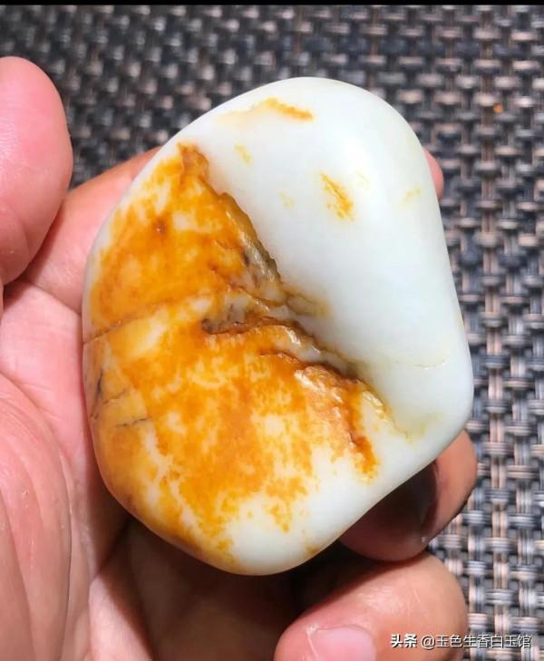 ［瞭解和田玉］說說雞骨白