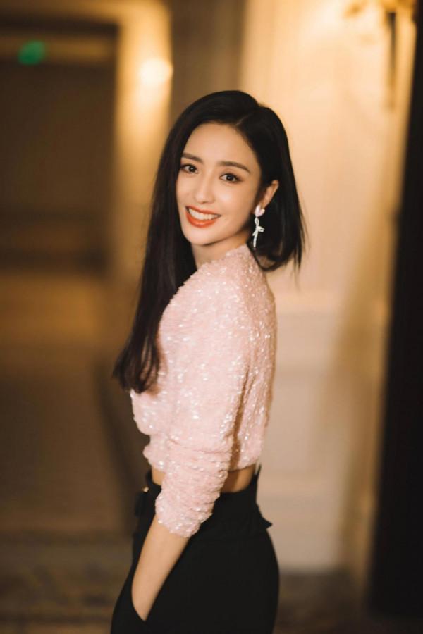 明星美圖佟麗婭