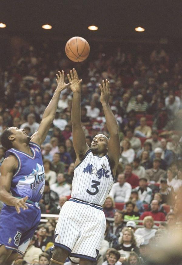 三分在NBA的六大里程碑：首位三分王僅命中90記，庫裡紀錄難打破