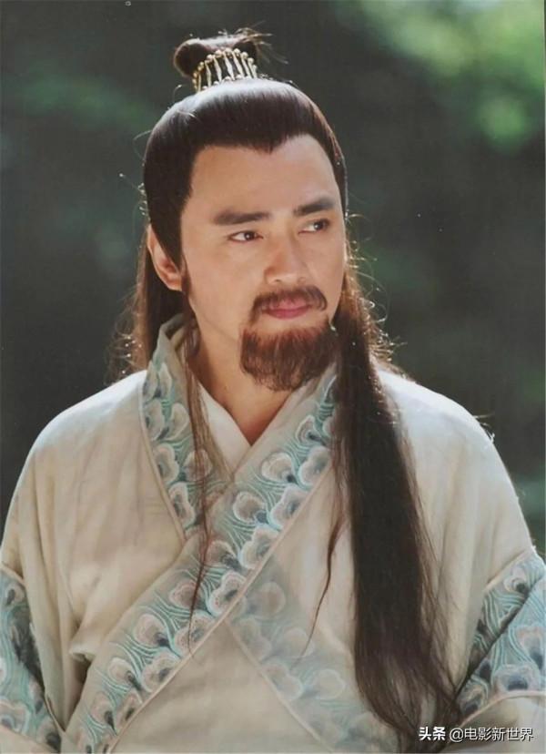 湯鎮宗:出道就被TVB開除,卻成首位進軍內地市場的港臺藝人 湯鎮宗:出道就被TVB開除,卻成首位進軍內地市場的港臺藝人