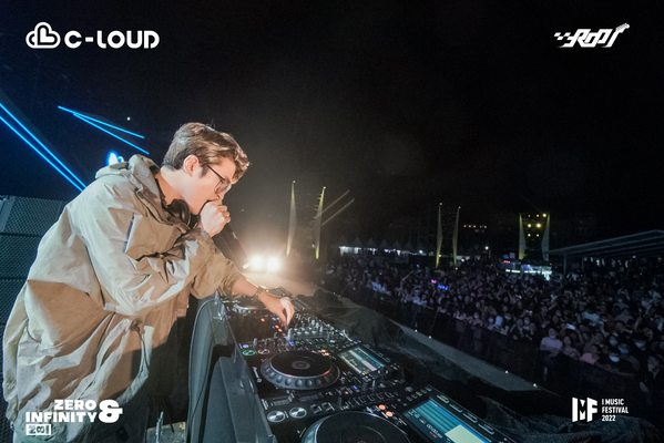 Root倪宇森《純白約定》獻禮冬奧 音樂節演出與吳克群合作燃爆舞臺