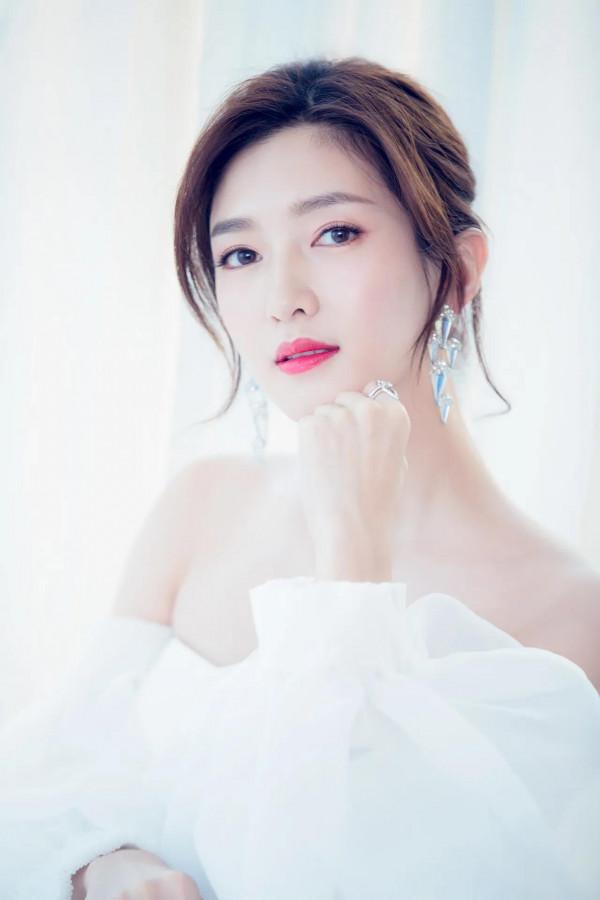 江疏影：娛樂圈不老女神