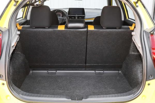 試駕威馳FS 鋒潮版，搭載1.5L+CVT，售價9.28萬，家用代步正合適