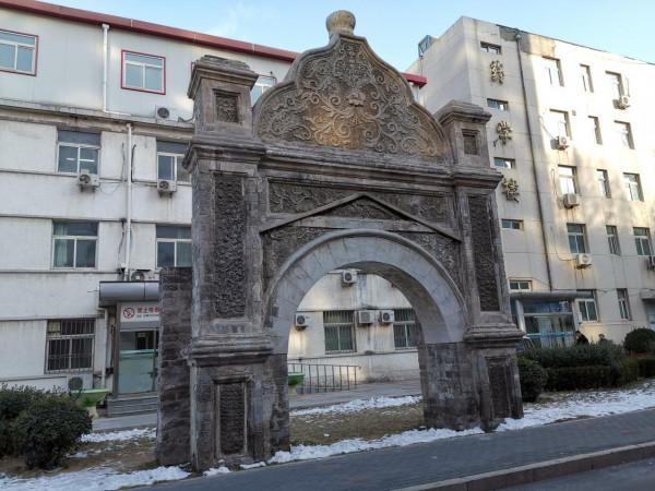 民國時富新倉建有陸軍軍醫學校,其附屬醫院至今仍在發揮作用 民國時富新倉建有陸軍軍醫學校,其附屬醫院至今仍在發揮作用