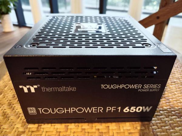 Tt鋼影650白金電源,蠻符合只選對的不選貴的的理性選擇產品標準 Tt鋼影650白金電源,蠻符合只選對的不選貴的的理性選擇產品標準