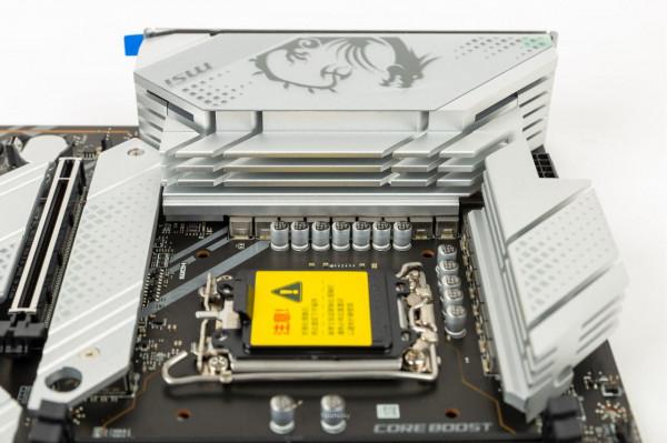 十二代酷睿二次元座駕——微星Z690 EDGE TI WIFI DDR4刀鋒板開箱分享