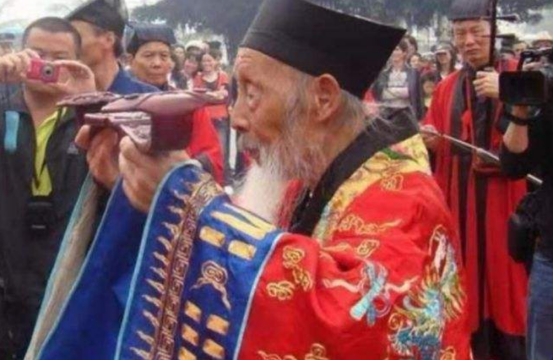 “陸地神仙”張至順，隱居終南山70年，拒絕國外邀請：我是中國人