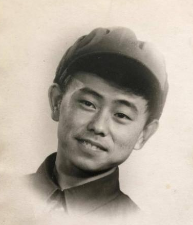 父親是歪瓜裂棗，女兒卻貌美如花？這7位星二代的長相好奇妙