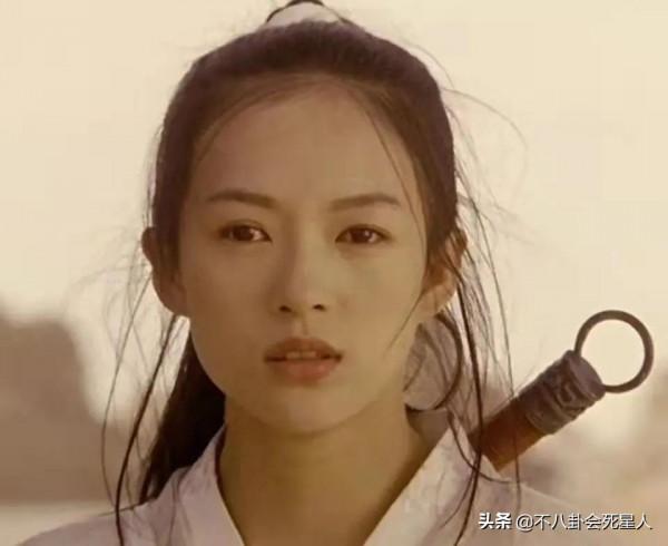 三白眼，斜視眼，鬥雞眼，這13位明星，被眼睛拉低了顏值