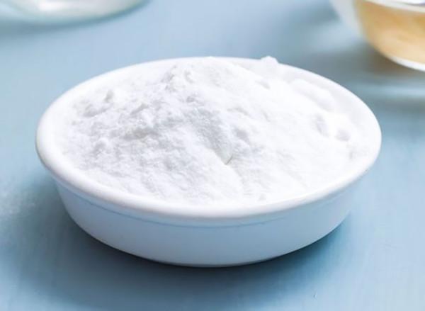 除溼滅黴菌，還你舒適家居！日本主婦這樣運用木炭、小蘇打，實用