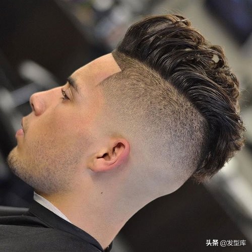 常見喜歡的飛機頭 可能你也留過 霍克髮型 莫霍克 常見喜歡的飛機頭 可能你也留過 霍克髮型 莫霍克