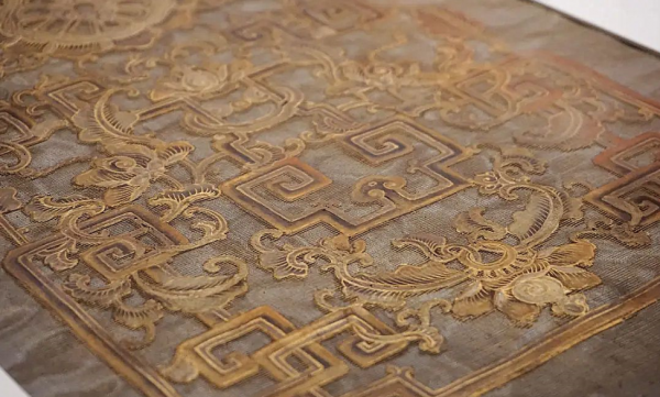 2020年，“故宮文化展”上有張紗窗，專家：這次展出或是“絕唱”