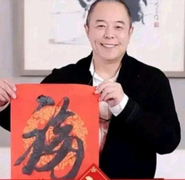 明星搞副業有多猛？楊穎一幅畫賣18萬，夏雨為玩滑板拒絕徐克