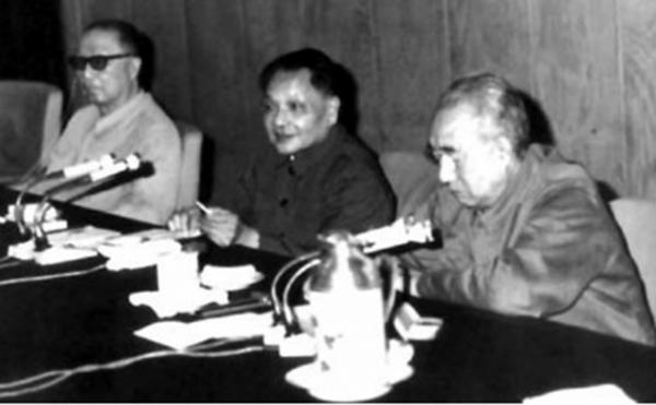 兒子首次領女朋友回家,徐向前親自下廚:滿眼綠油油,肉絲找不到 兒子首次領女朋友回家,徐向前親自下廚:滿眼綠油油,肉絲找不到