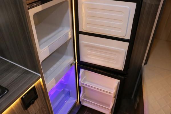 商旅兩用丨榮冶林道奇公羊RCZ600新品上市 V6發動機 內飾精緻上檔次 商旅兩用丨榮冶林道奇公羊RCZ600新品上市 V6發動機 內飾精緻上檔次