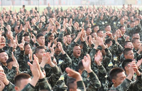 賈冰娛樂圈歷險記:17歲當兵,28歲當團長,35歲副處級;37歲爆紅 賈冰娛樂圈歷險記:17歲當兵,28歲當團長,35歲副處級;37歲爆紅