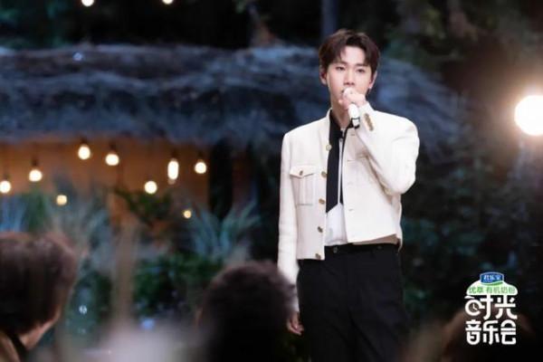 除了刀郎和鳳凰傳奇?張傑、鬱可唯曾經也扛起了“華語樂壇” 除了刀郎和鳳凰傳奇?張傑、鬱可唯曾經也扛起了“華語樂壇”