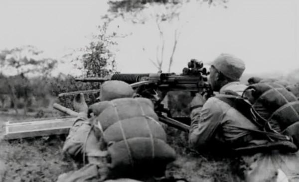 敵軍營長被解放軍戰士活捉,仔細一看,由驚到喜:是自己親外甥 敵軍營長被解放軍戰士活捉,仔細一看,由驚到喜:是自己親外甥