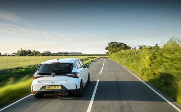 渦輪+輕混加持 顏值出眾！韓國版飛度上市 引進必買系列？