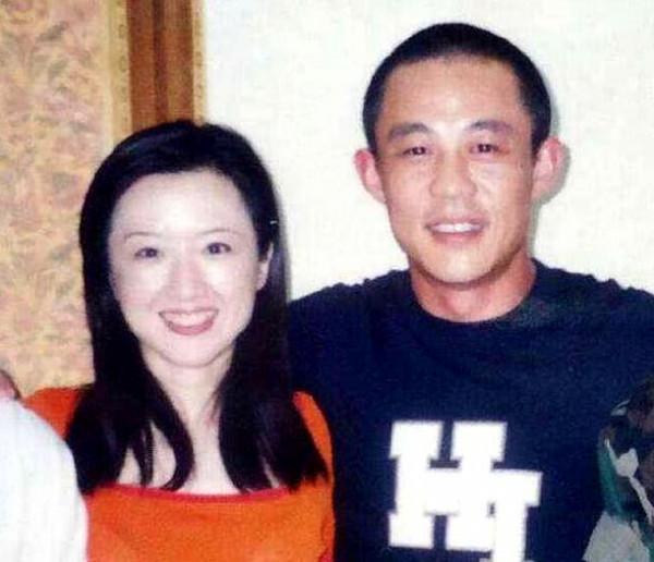 侯勇:從屠夫到影帝,3婚娶90後富家女,他的人生是否真完美了? 侯勇:從屠夫到影帝,3婚娶90後富家女,他的人生是否真完美了?