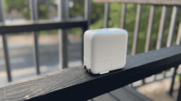 除了在兩個人之間變焦，iPhone 13 的電影效果模式還能這樣玩