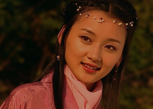 你喜歡《俠客行》哪個版本的女主？