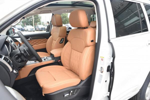 新車 | 售27.38萬元，哈弗H9新增全能型上市，選坦克300還是它？