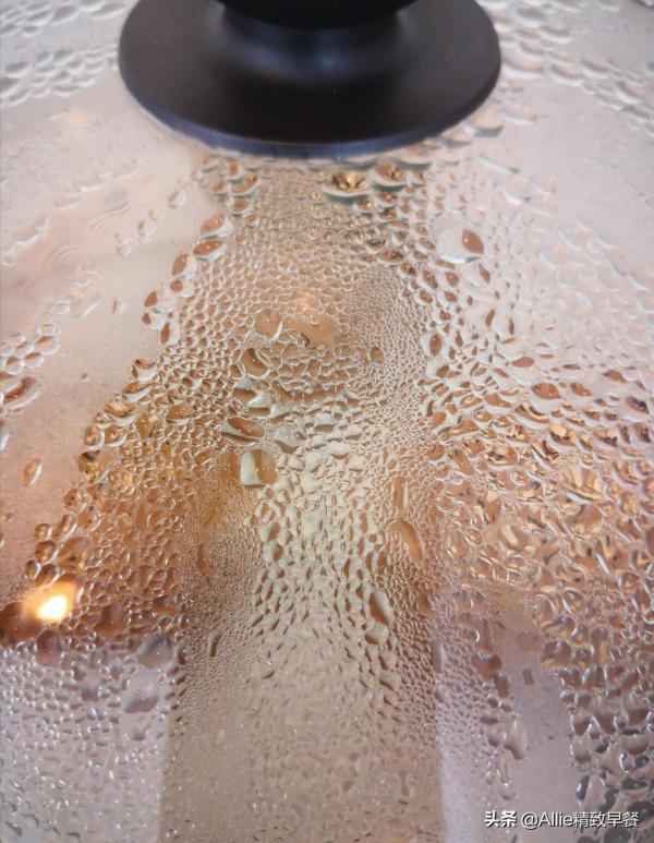 饅頭吃膩了，試試這樣做，鬆軟醇香，再搭配家常菜，真解饞