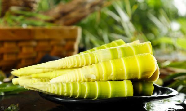 高血壓除要少吃肉,這些蔬菜水果儘量不要碰,否則血管要“遭罪” 高血壓除要少吃肉,這些蔬菜水果儘量不要碰,否則血管要“遭罪”