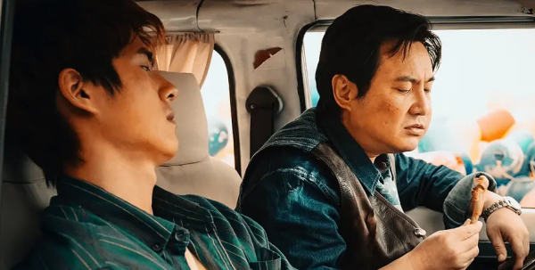 資料告訴你，2022春節檔電影熱度前5，易烊千璽沈騰新片位居前2