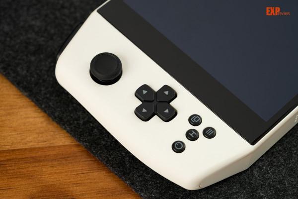 AYA NEO 2021 Pro掌機體驗：把3A大作放進口袋