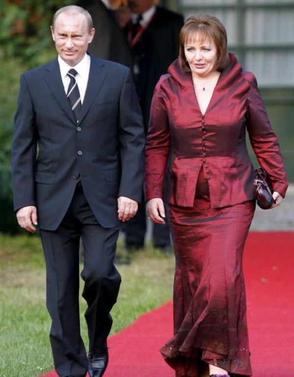 普京的鐵骨柔腸:與前妻相愛30年後無奈放手,單身至今仍未娶新妻 普京的鐵骨柔腸:與前妻相愛30年後無奈放手,單身至今仍未娶新妻