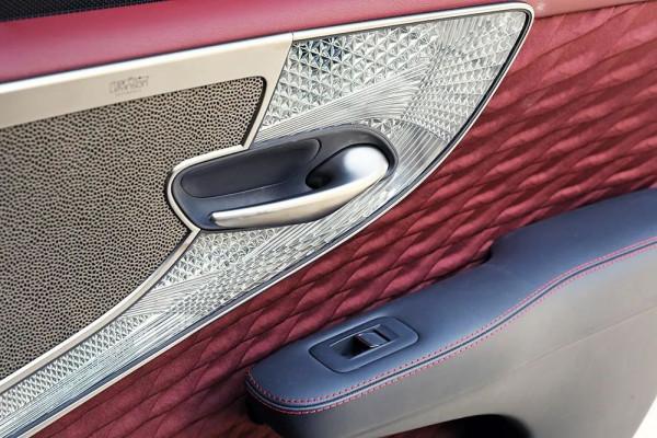 「深度」新潮與老派的碰撞 | 雷克薩斯 LS 500h 「深度」新潮與老派的碰撞 | 雷克薩斯 LS 500h